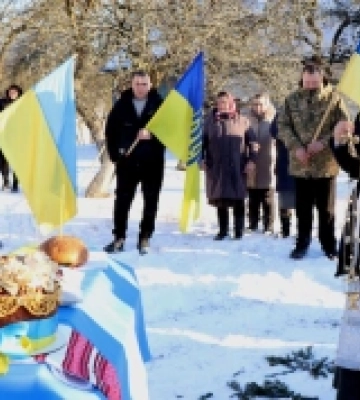 Рівненщина провела в останню путь трьох полеглих воїнів