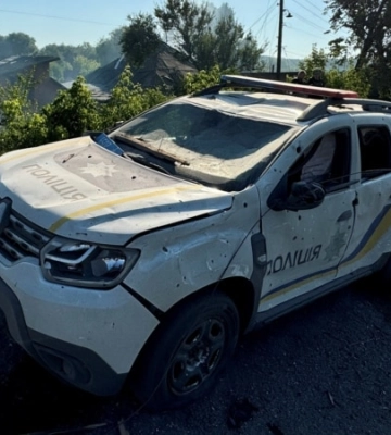 На Запоріжжі FPV-дрон атакував автівку поліції: поранено трьох правоохоронців