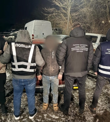 На Закарпатті двоє ділків намагалися переправити до Румунії 23-річного рівнянина