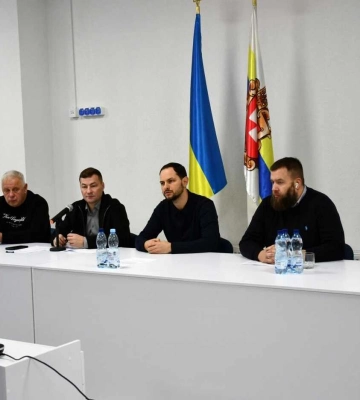У госпіталі ветеранів провели виїзну сесію Рівненської облради: які питання розглянули
