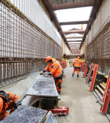 Метрополітен через суд вимагає від «Київметробуду» понад 3,6 млрд грн збитків за зрив будівництва метро на Виноградар