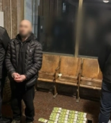 Житель Хуста за п'ять тисяч євро переправляв військовозобов’язаних горами до Румунії