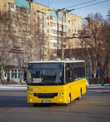На вулиці Луцька виїхав новий маршрутний автобус 