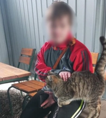 Жінка приковувала ланцюгами до ліжка неповнолітню на Кіровоградщині
