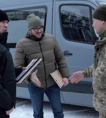 143 механізована бригада отримала машину швидкої допомоги від "Української команди", - Палатний