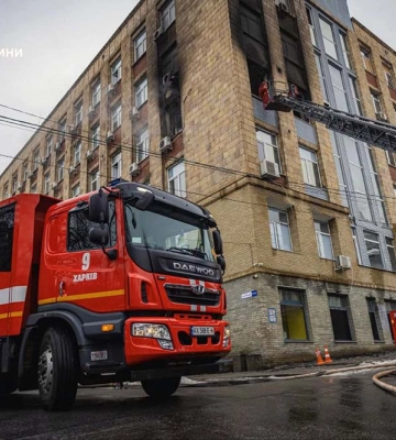 У середмісті Харкова горів офісний центр 