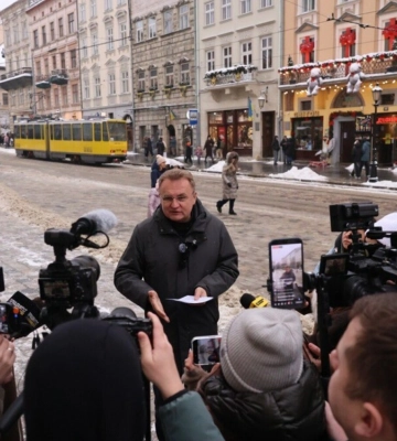 Садовий запевняє, що жоден пацієнт у лікарнях Львова не відчув знеструмлення