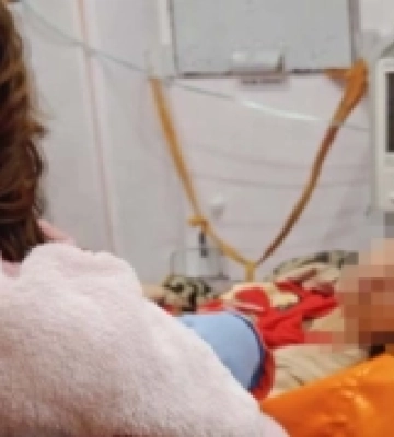 Нове життя на виклику: на Закарпатті пологи прийняли в автомобілі екстреної медичної допомоги