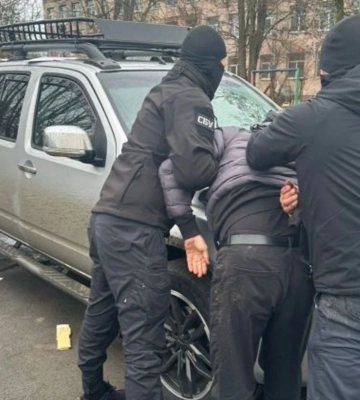 В Одесі викрили продаж авто, ввезених як гуманітарну допомогу
