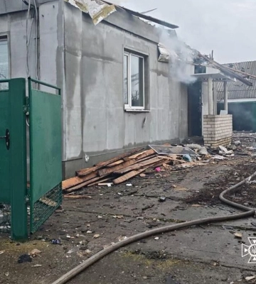 Одна загибла і троє постраждали: ворог атакував Синельниківський район