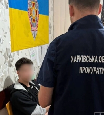 Харків’янина судитимуть за підпал двох військових авто 
