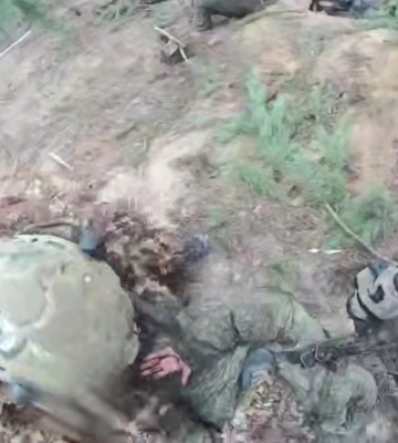 Воїни 8-го полку ССО полонили 2 рашистів і взяли під контроль ворожу позицію на Донеччині. ВIДЕО