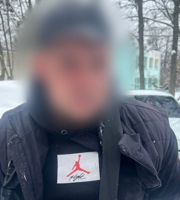 В Харькове мужчина выстрелил в сотрудника ТЦК