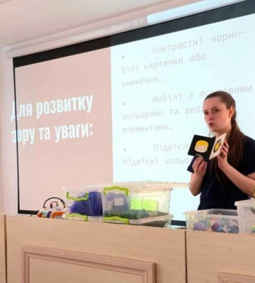 Школа відповідального батьківства у Рівному знову чекає майбутніх мам і татусів