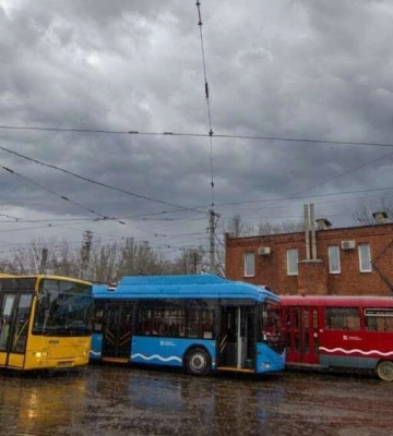 В Днепре продлили каникулы в школах из-за масштабного отключения света