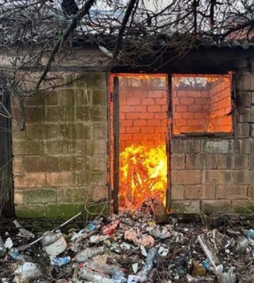 Доба на Донеччині: понад 1300 обстрілів, поранено людину. ФОТОрепортаж