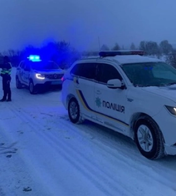 В Україні складна погодна ситуація у семи областях, діють обмеження руху