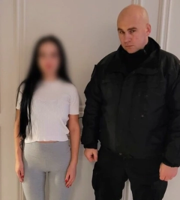 Каталися на автівці під російську музику: у Києві затримано трьох дівчат за провокативні відео