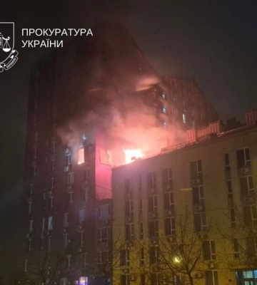 Удар РФ по Киеву: 4 погибших, среди них медик, 25 раненых