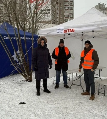 Штаби допомоги постраждалим у Дніпровському та Дарницькому районах: адреси та контакти
