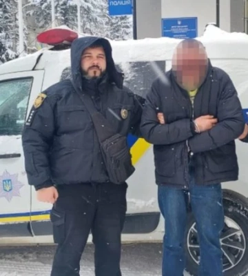 Спасли прохожие. Во Львовской области задержали мужчину, который пытался изнасиловать 14-летнюю девочку