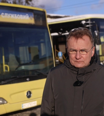 Львів відправляє в Одесу свої автобуси