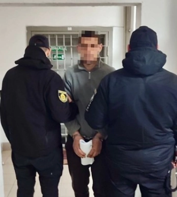 Заштовхали в багажник і повезли: На Кіровоградщині затримали двох чоловіків