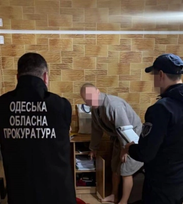 На Одещині екскерівник лісгоспу за гроші обіцяв надати у користування мисливській організації 13 тис га угідь