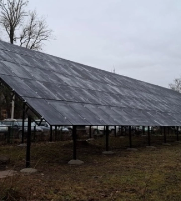 Лікарня у Чернівцях отримала сонячну електростанцію від Greenpeace