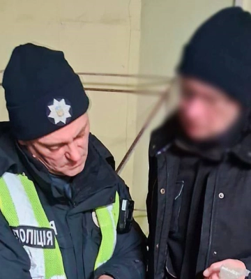 Київський охоронець паркінгу не пустив людей до укриття під час обстрілів — поліція склала протокол