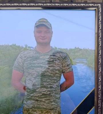 Негода вирує: поліцейські Житомирщини допомагають подорожнім