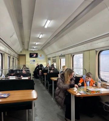 В Київській області облаштували перші «Вагони незламності»