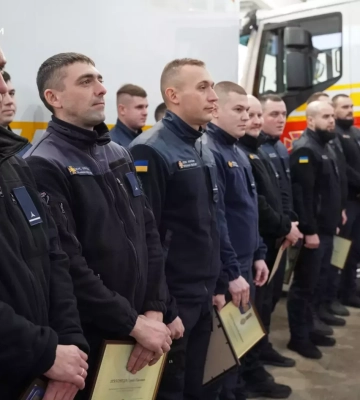 Полтавських рятувальників нагородили державними відзнаками