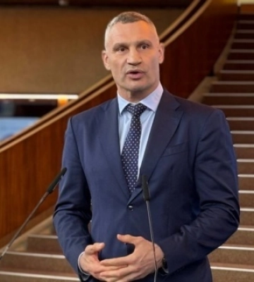 Кличко показав, як комунальники відновлюють теплопостачання у Києві після російської атаки