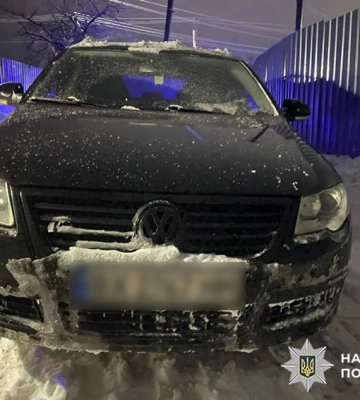 На Хмельниччині потрапив до лікарні чоловік, якого збив автомобіль, - поліція