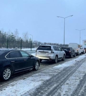 На кордоні з Польщею на Львівщині утворились черги. Де найбільші