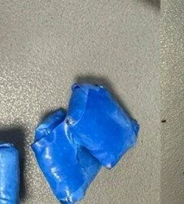 У Горішніх Плавнях затримали наркозбувача: поліція знайшла «закладки» за координатами в телефоні