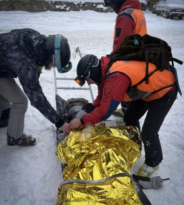 На гірськолижному курорті на Ужгородщині травмувався сноубордист (ФОТО)