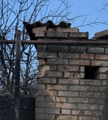 Росіяни били по Нікопольщині та Кривому Рогу: пошкоджено інфраструктуру, будинки, газогони та ЛЕП. ФОТО