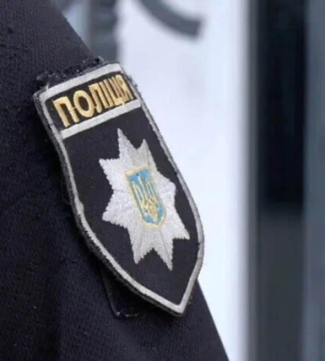 Викинув собаку з вікна: жителю Хмельниччини повідомили про підозру