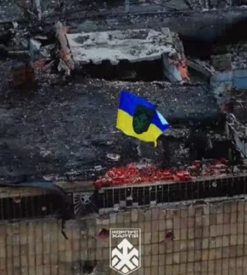 Хартія встановила український прапор над мерією Куп’янська, завершується зачистка міста — відео