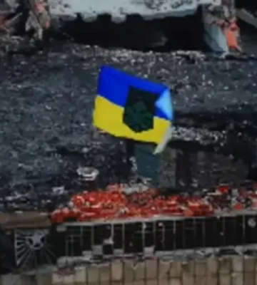 Прапор України над мерією Куп’янська, удар по суднах на Одещині. Головне за 12 січня