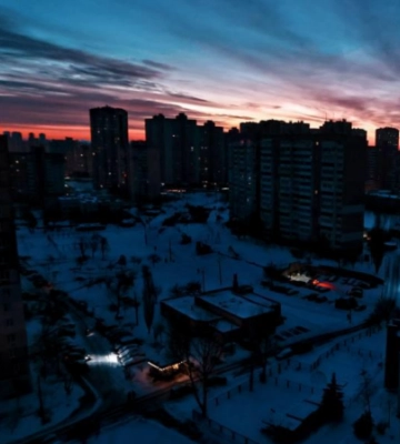 Дрова, запасы и выезд: в Раде призвали готовиться к тяжёлой зиме