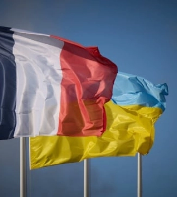Франція хоче поставити Україні жорсткий ультиматум щодо купівлі зброї