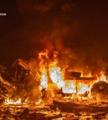 Атаки на Харьковщину и Одесчину, доплаты энергетикам и Гренландия новый штат — главные новости