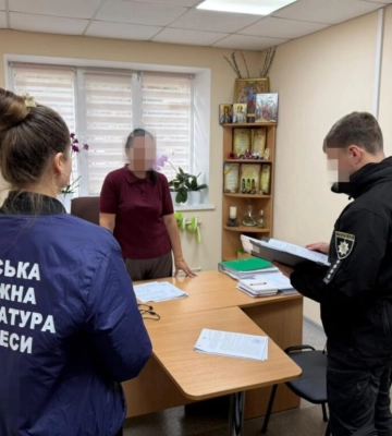 В Одесі судитимуть директорку установи, викриту у службовій недбалості при закупівлі електроенергії для садочків та шкіл
