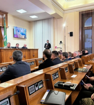 У Чернівецькій ОВА представили нового начальника Руслана Осипенка