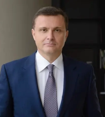 Оточення Льовочкіна викупило 460 га на Закарпатті: журналісти повідомили нові подробиці