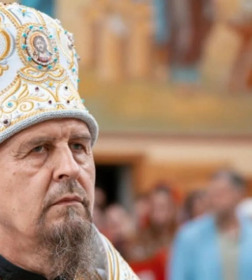 Настоятель столичного монастиря втік з України після розслідування про підпільну школу