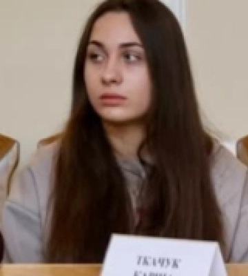 Ліцеїстка Олицького ліцею увійшла до складу Молодіжної ради при Волинській ОДА